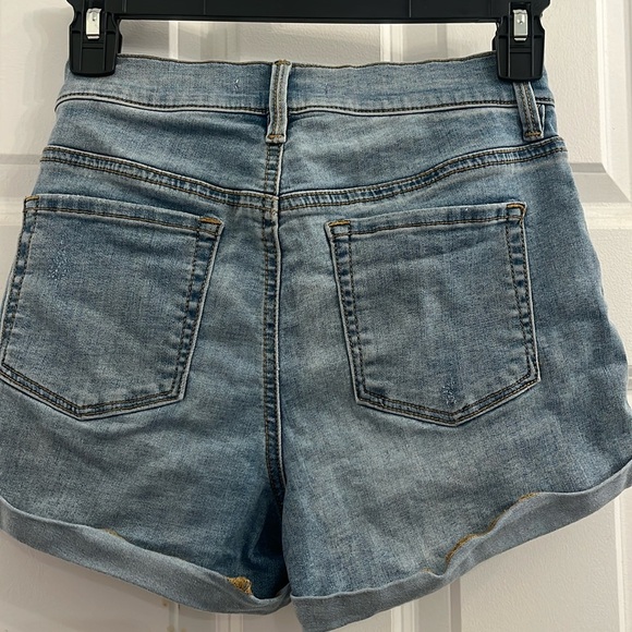 Pacsun The Shortie Shorts - Picture 2 of 3